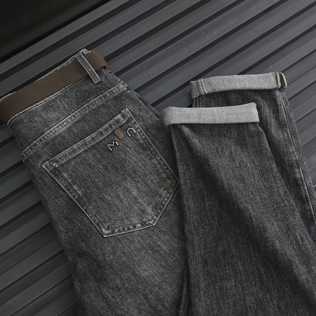高级烟灰色！设计师线！酵洗四面弹！秋季新款男士小直筒牛仔裤