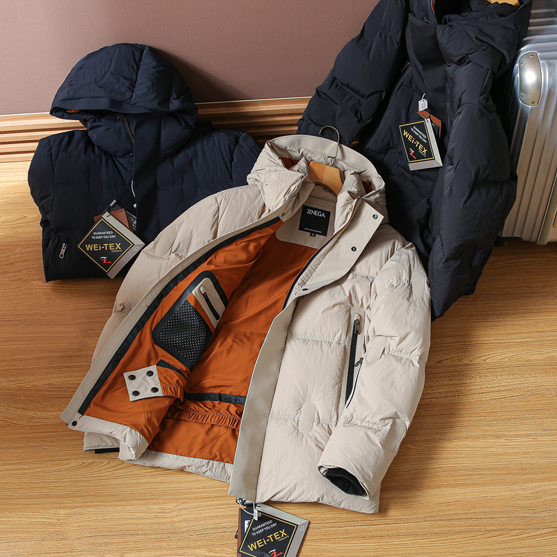 户外高端！抗寒-24℃！防风防水！90白鸭绒！男士连帽加厚羽绒服