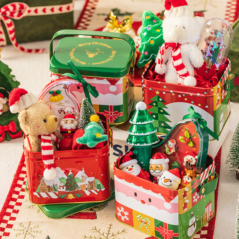 圣诞节礼品装饰礼盒橱窗桌面摆件