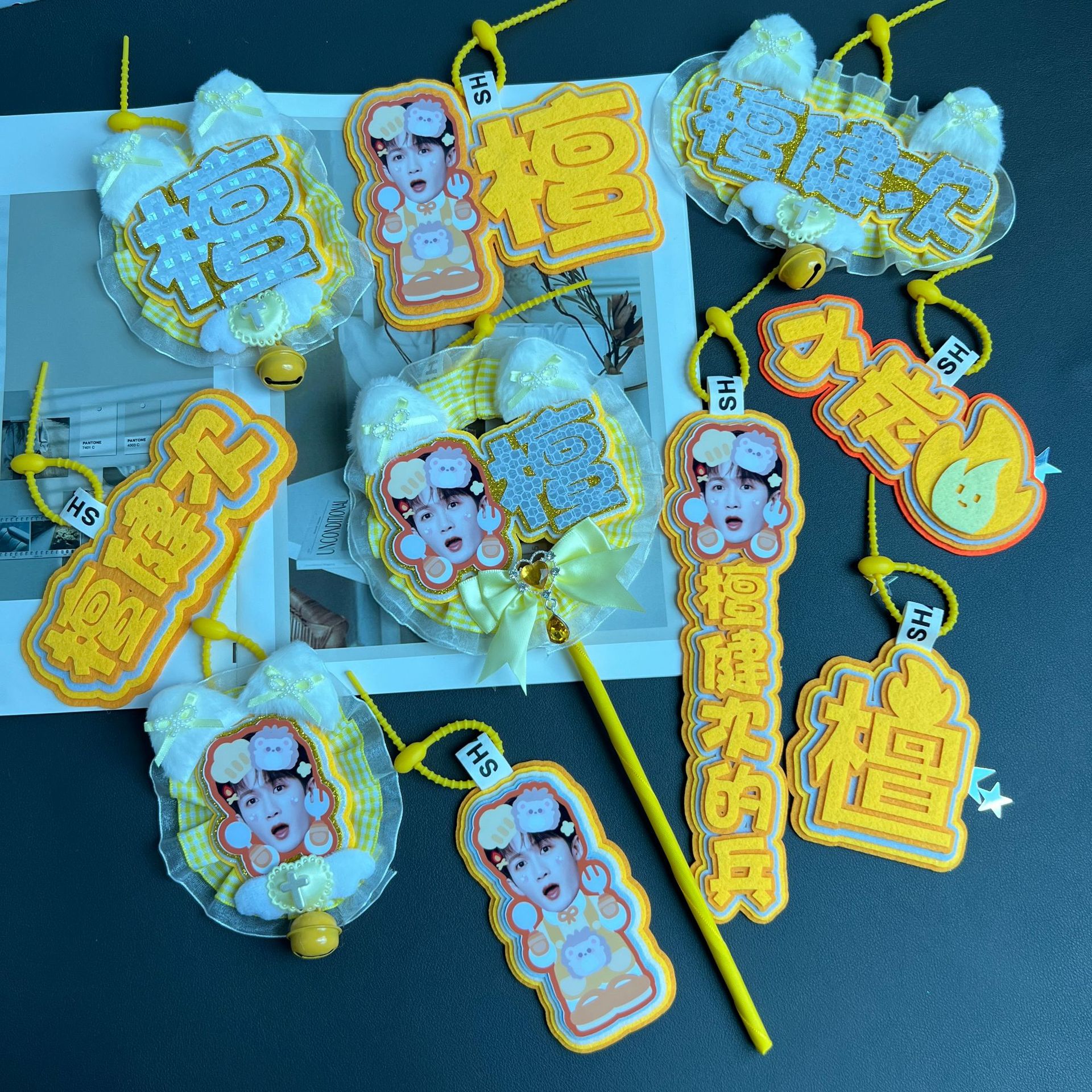 檀健次周边不织布挂件应援饰品