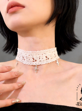 超仙白色蕾丝十字架锁骨颈链配饰高级感网红项链爆款蝴蝶结锁骨链