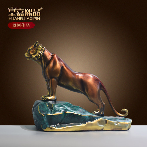 纯铜老虎摆件上山虎啸山河生肖虎