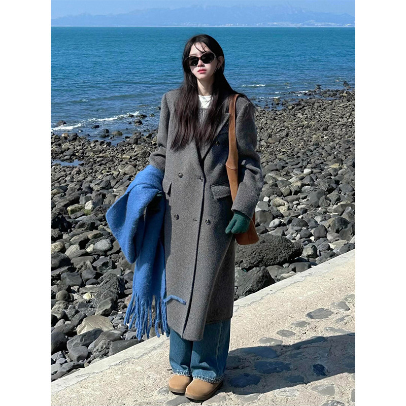 灰色毛呢大衣女高级感2024秋冬新款正肩显瘦韩版加厚西装呢子外套