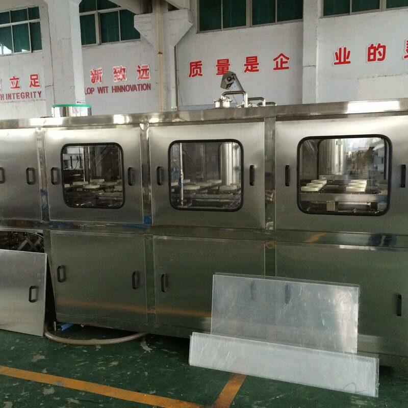 江苏厂家制造桶装水饮料机械果粒半自动饮料机械酒类饮料机械