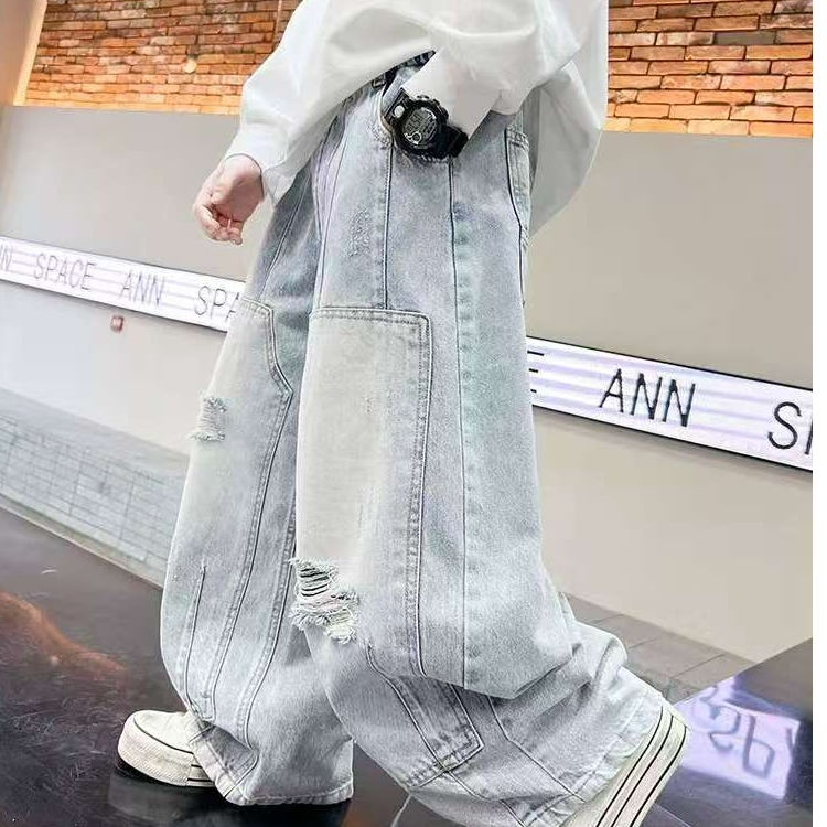 男童破洞牛仔裤春秋款2025大气儿童春装宽松直筒裤子男孩休闲裤潮