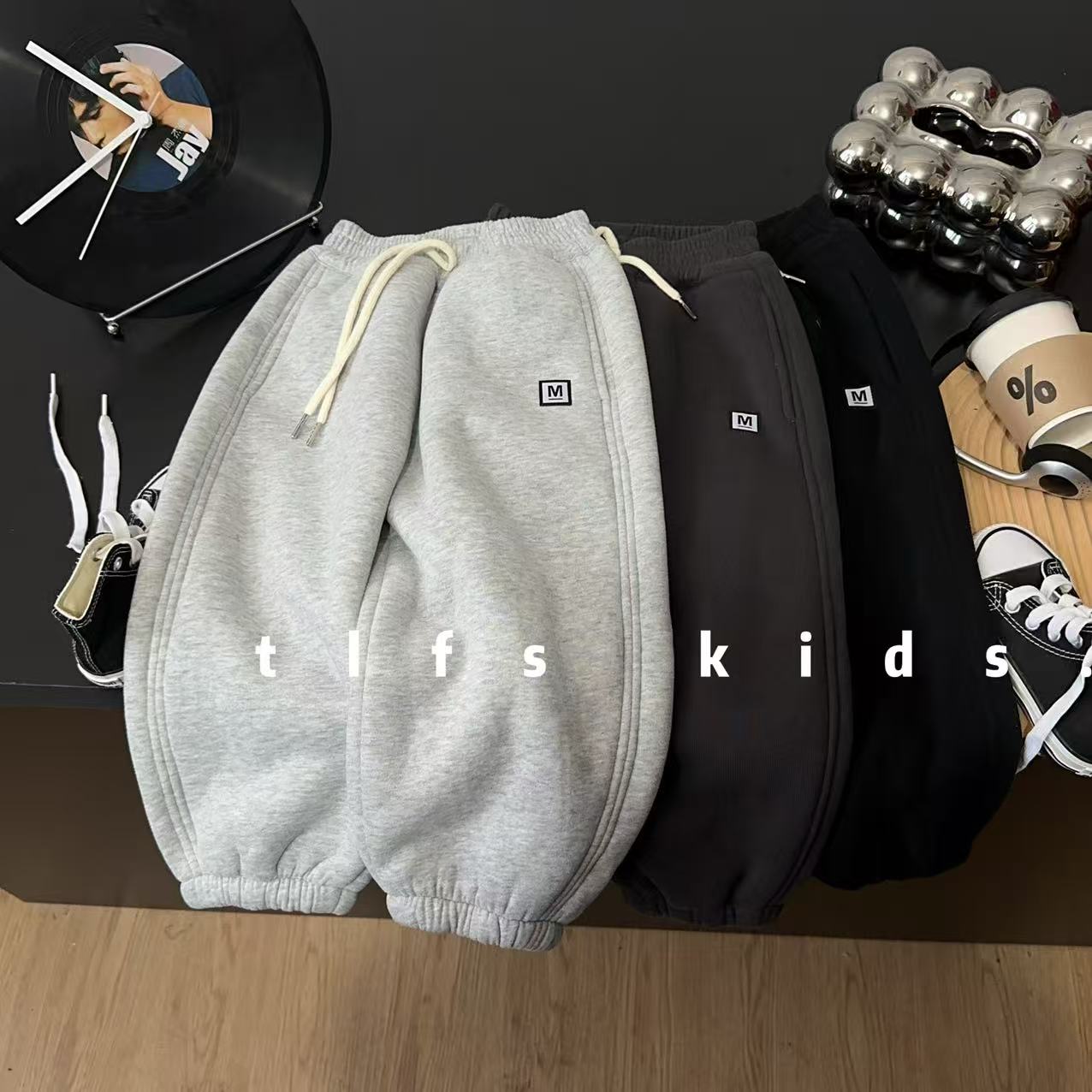 2025儿童秋冬新款M厚绒休闲卫裤男女童休闲百搭韩版中童保暖长裤