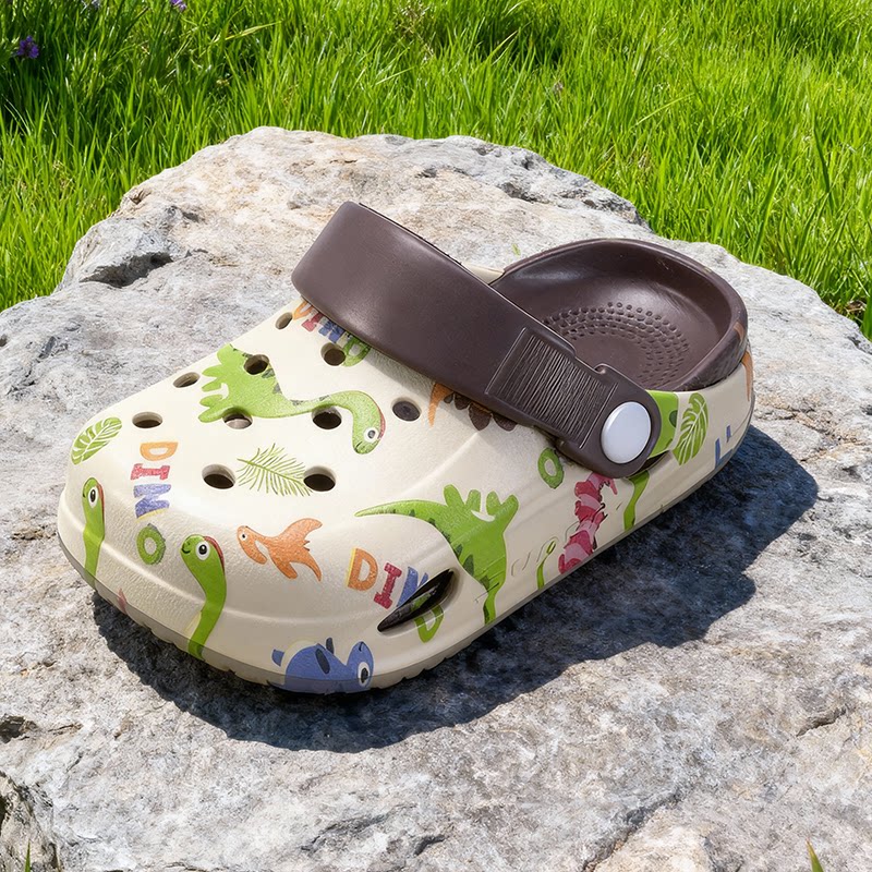 儿童洞洞鞋卡通新款男童凉拖鞋防滑软底包头男孩宝宝沙滩鞋幼儿园