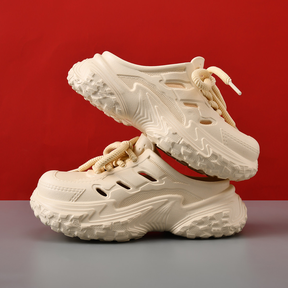 儿童洞洞鞋新款男童凉拖鞋休闲简约包头凉鞋耐磨系带透气防滑软底