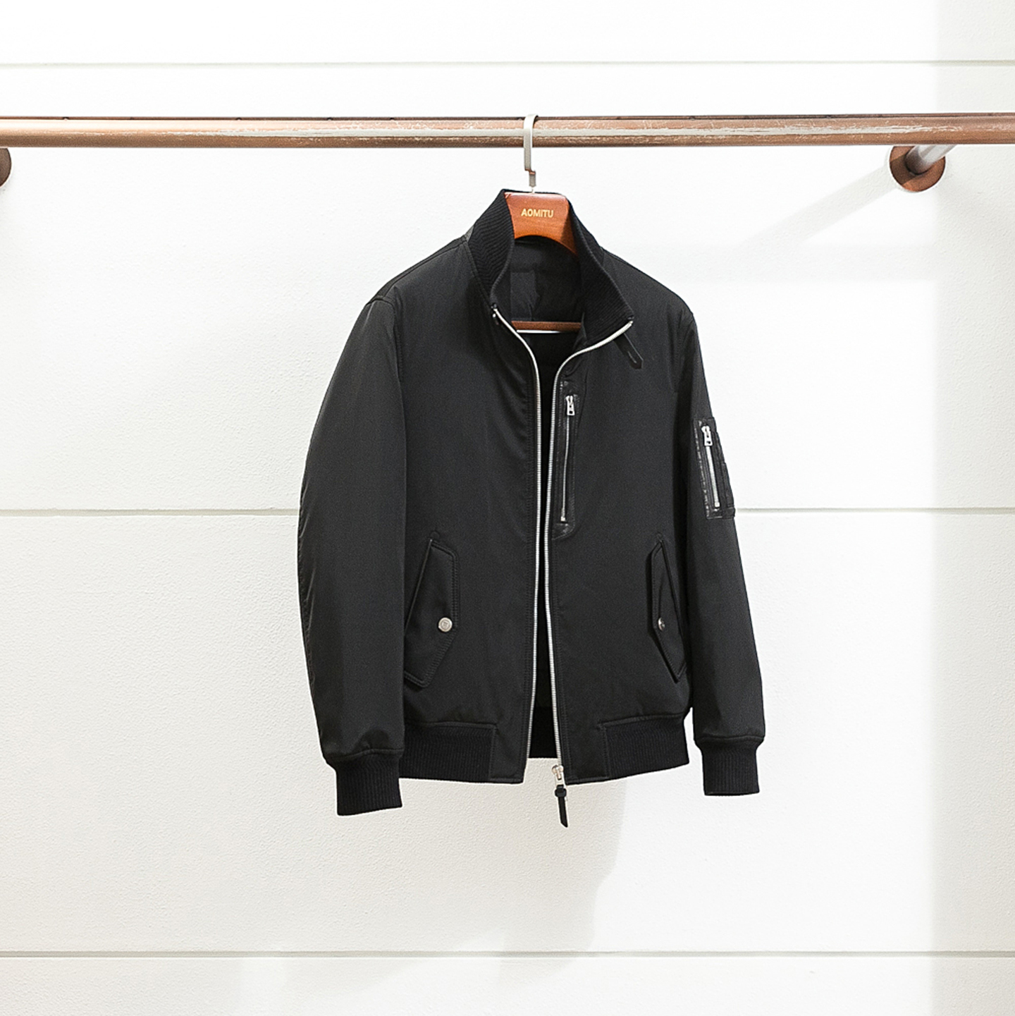 AOMITUT版3W短款哈灵顿鹅绒服