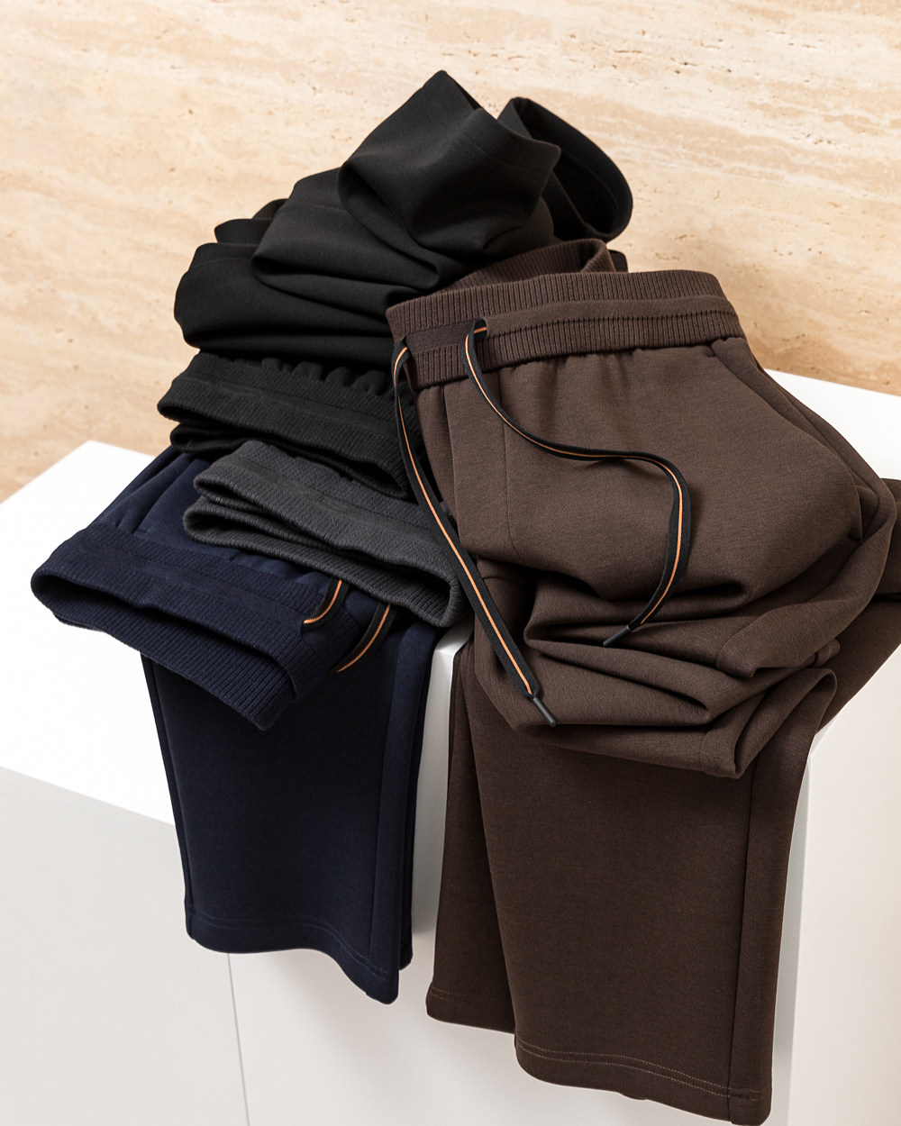 自在松弛感/百搭/春秋男士针织卫裤 舒适简约运动休闲长裤男