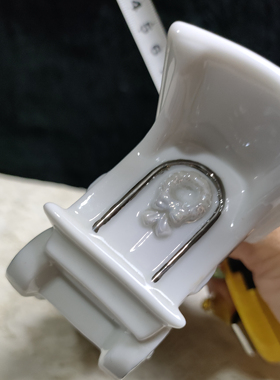 陶瓷摆件，微瑕介意勿拍