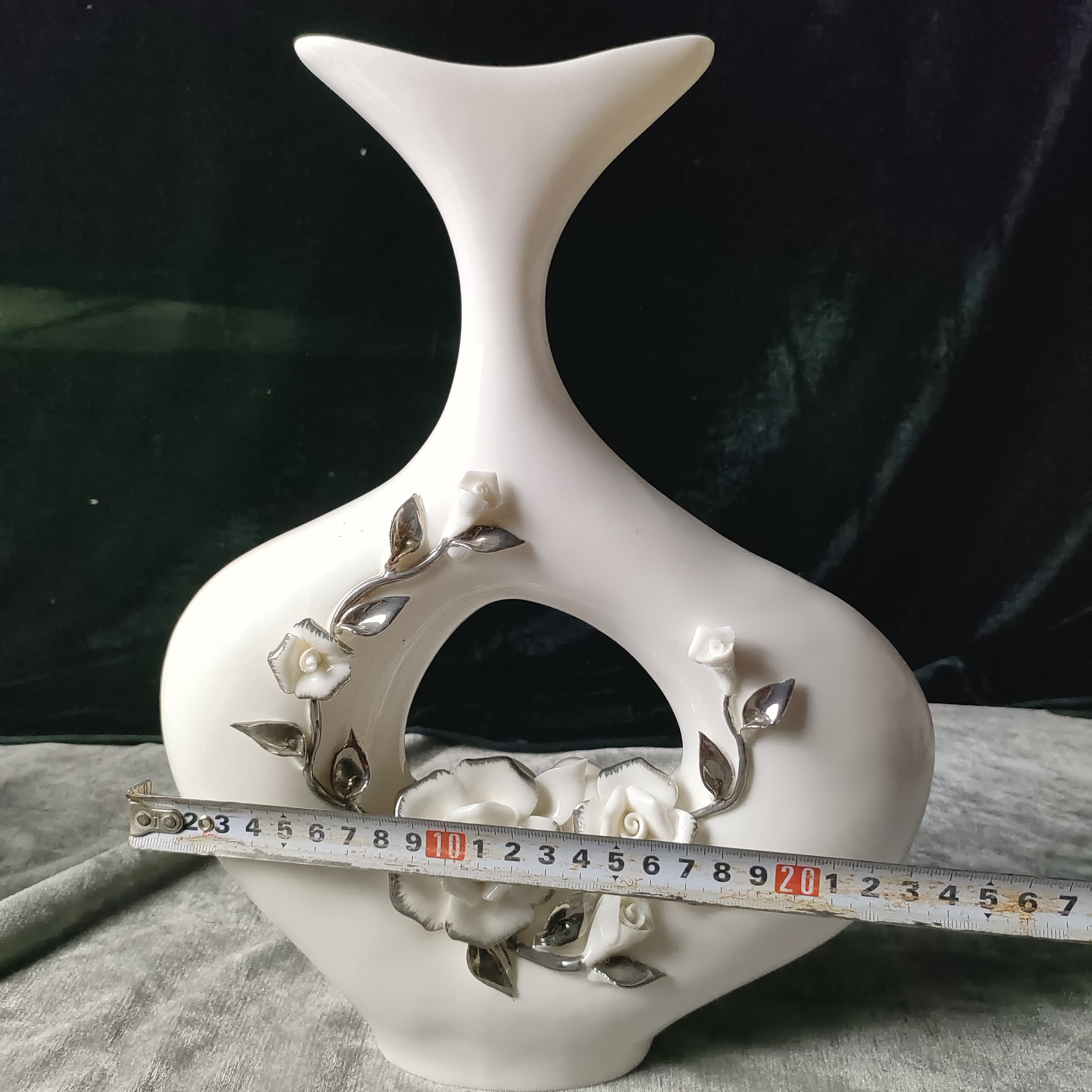 外贸出口捏花造型花瓶摆件，实物如图，微瑕介意勿拍满20包邮