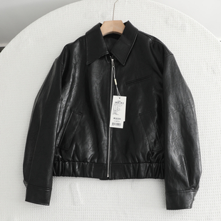 伊家~廓形显瘦短款翻领松弛夹克光泽感皮衣短外套2026春装新款女