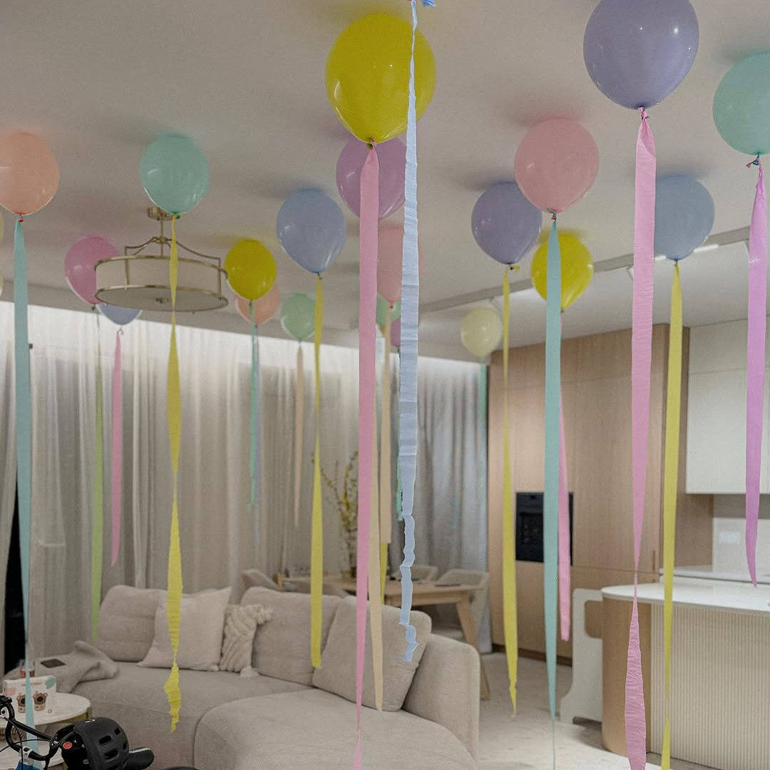 皱纹纸卷卷纸纸流苏儿童宝宝生日派对节庆布置装饰背景墙舞台拉花