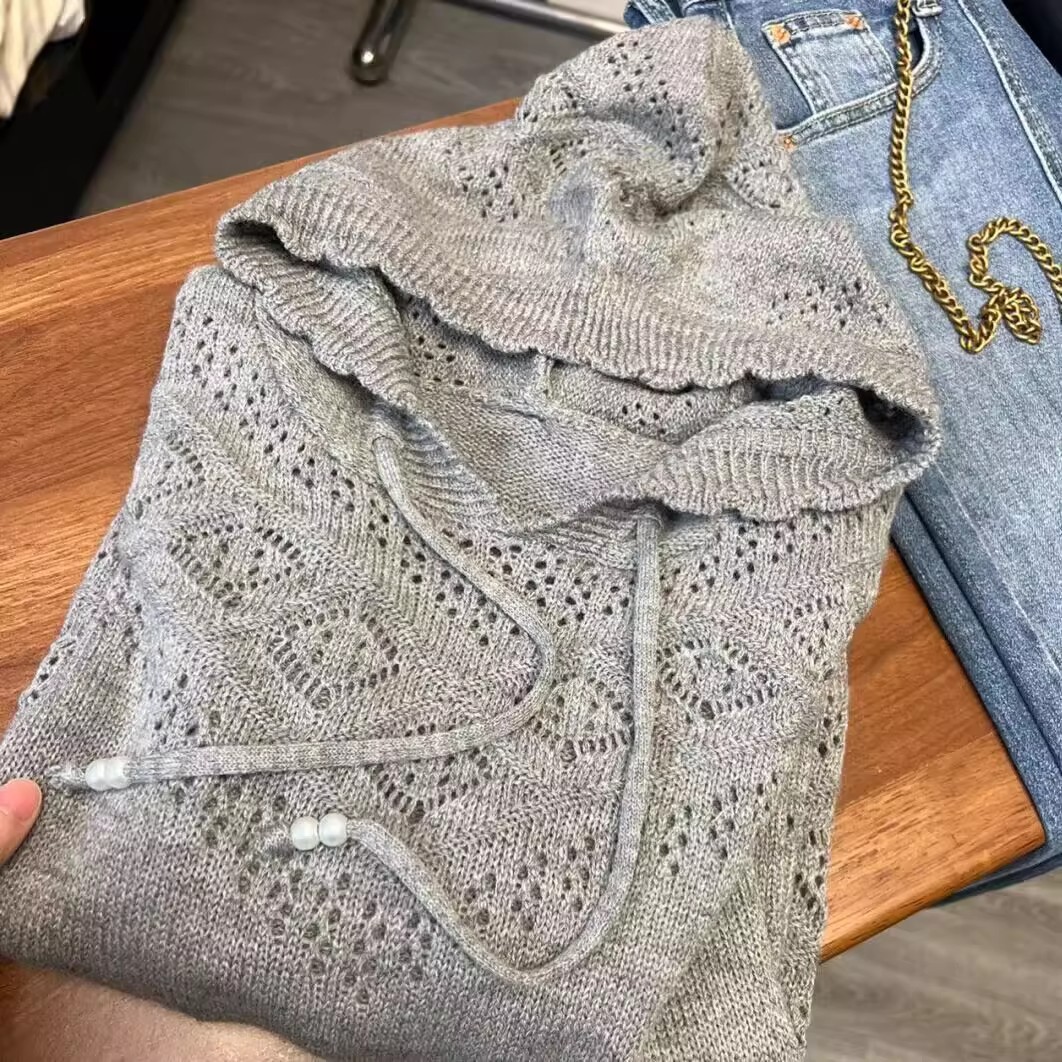 灰色钩花镂空连帽针织衫毛衣女2025秋季新款慵懒宽松百搭长袖上衣