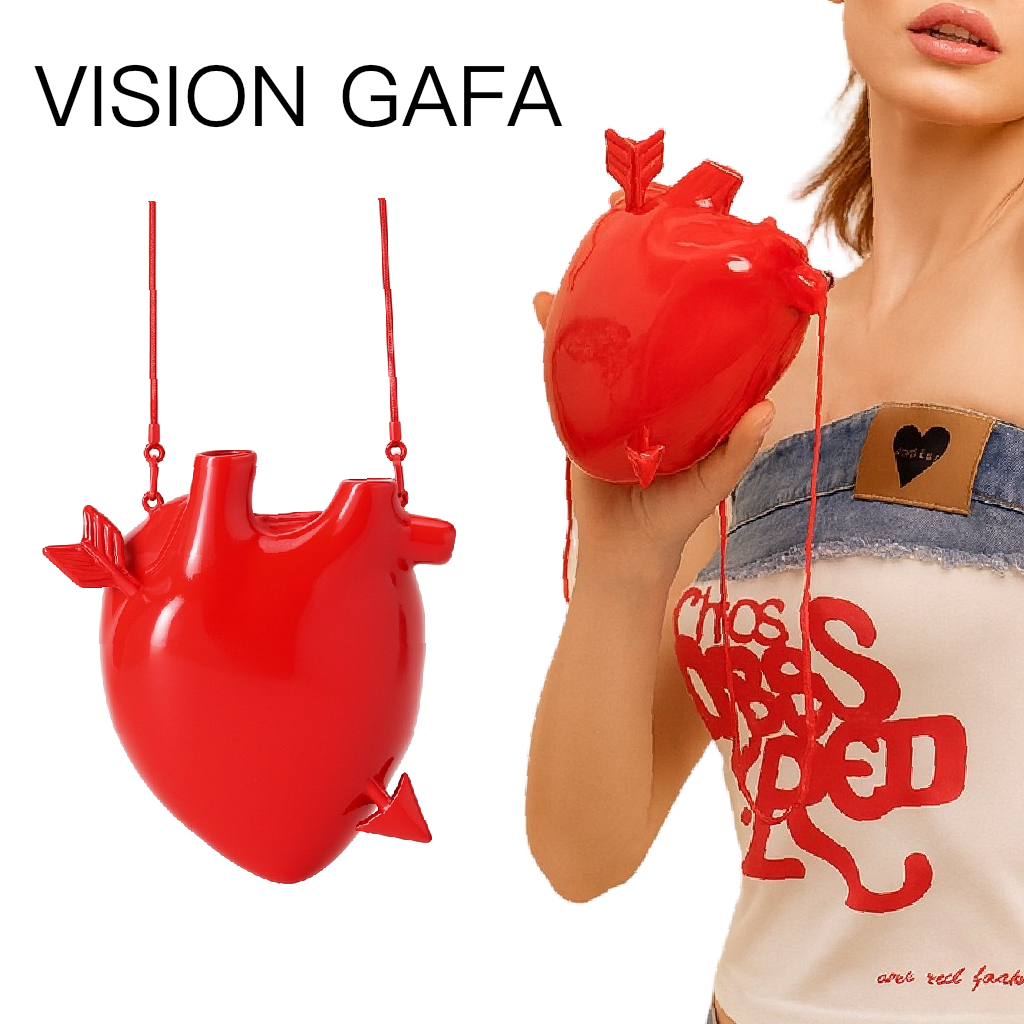 跨境包包女包2025新款欧美时尚小众设计心脏链条单肩包金属晚宴包