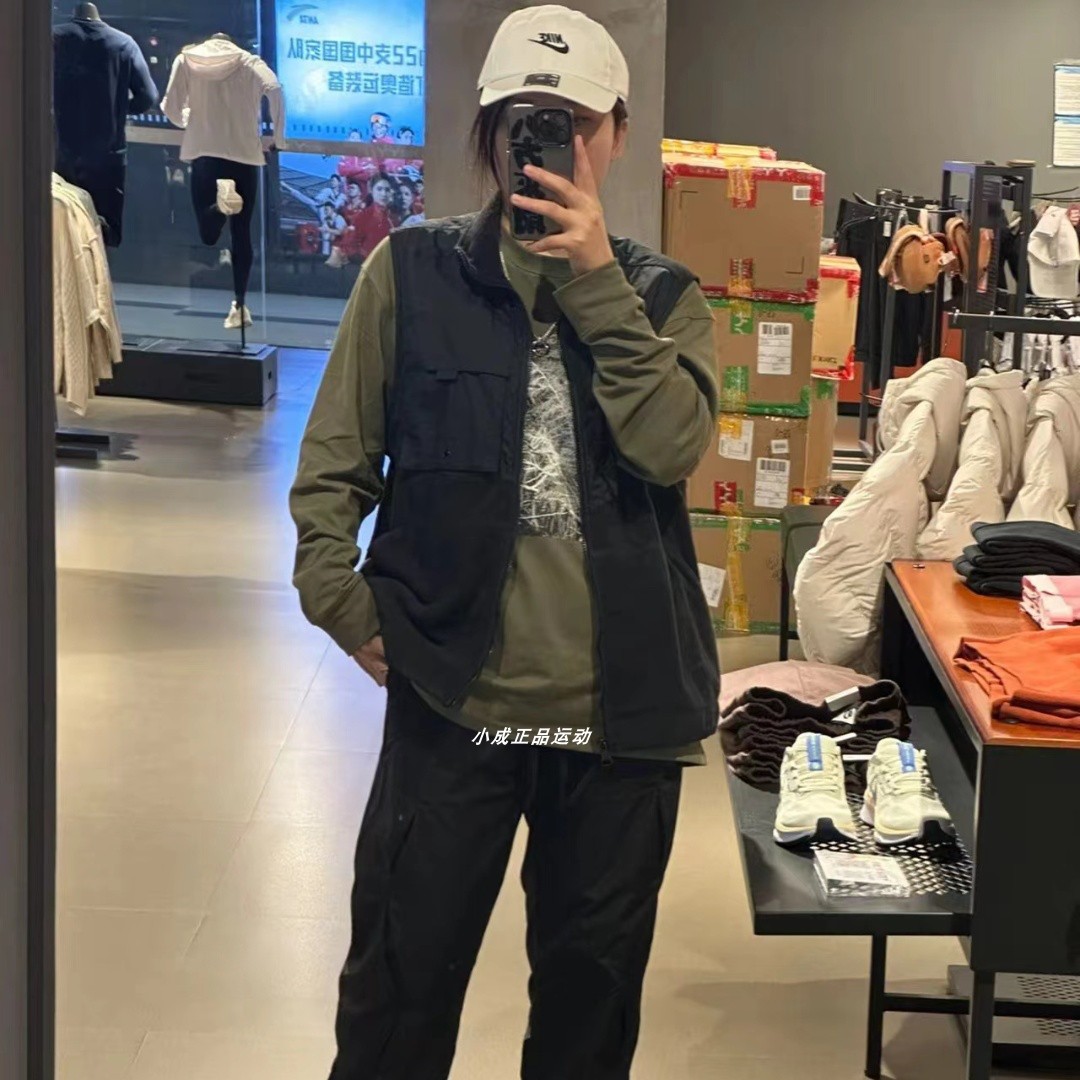 耐克乔丹男女工装加绒保暖背心
