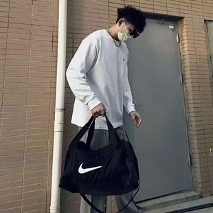 耐克Nike男子训练健身斜挎单肩包手拎包户外运动包DM3976-010-634