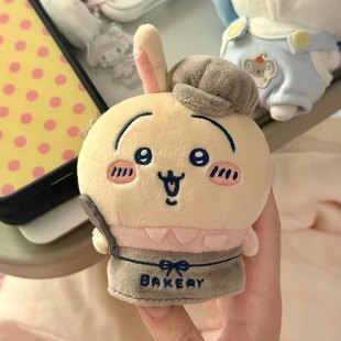 日本日版chiikawa面包店店员乌萨奇书包挂件小八吉伊卡哇热狗玩偶