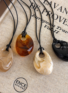 韩系不规则晕染吊坠项链