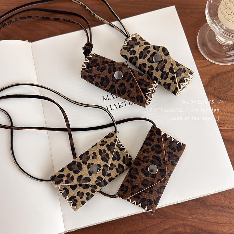 秋冬美拉德豹纹包包项链