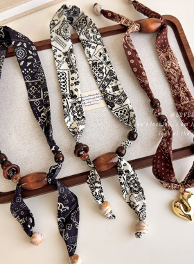 复古气质腰果花系脖丝巾项链