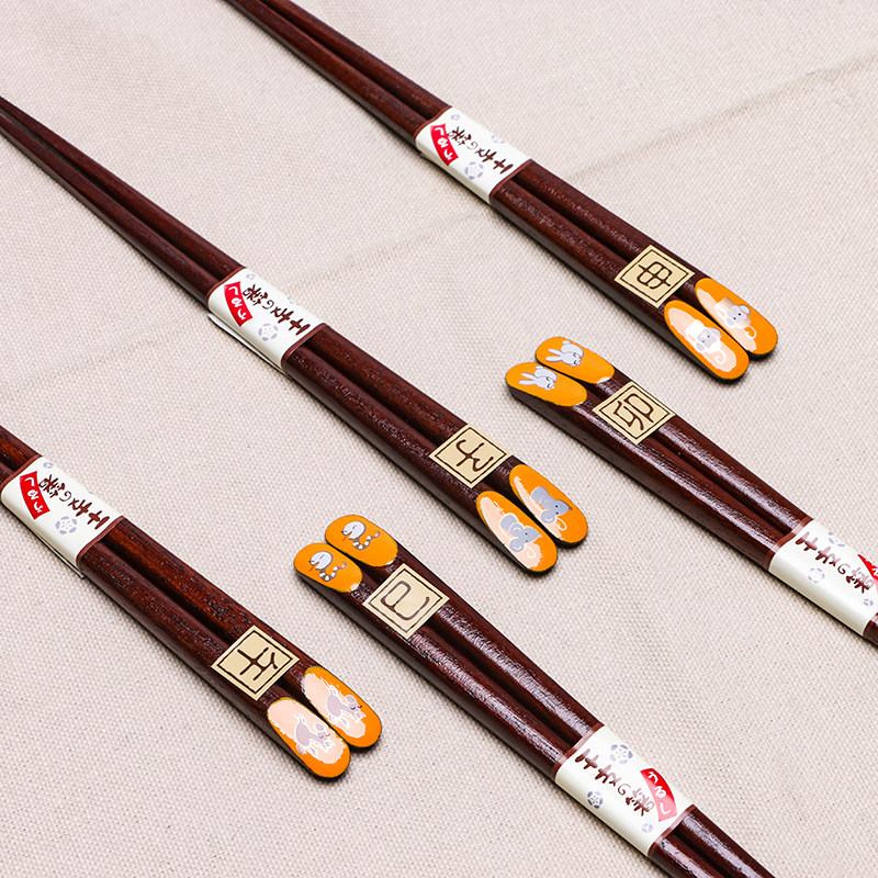 日本原装进口日式实木生肖儿童可爱卡通家用防滑尖头筷子筷环保