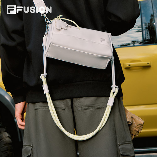 FILAFUSION斐乐中性挎包