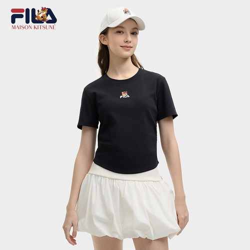 FILA斐乐休闲短袖T恤女