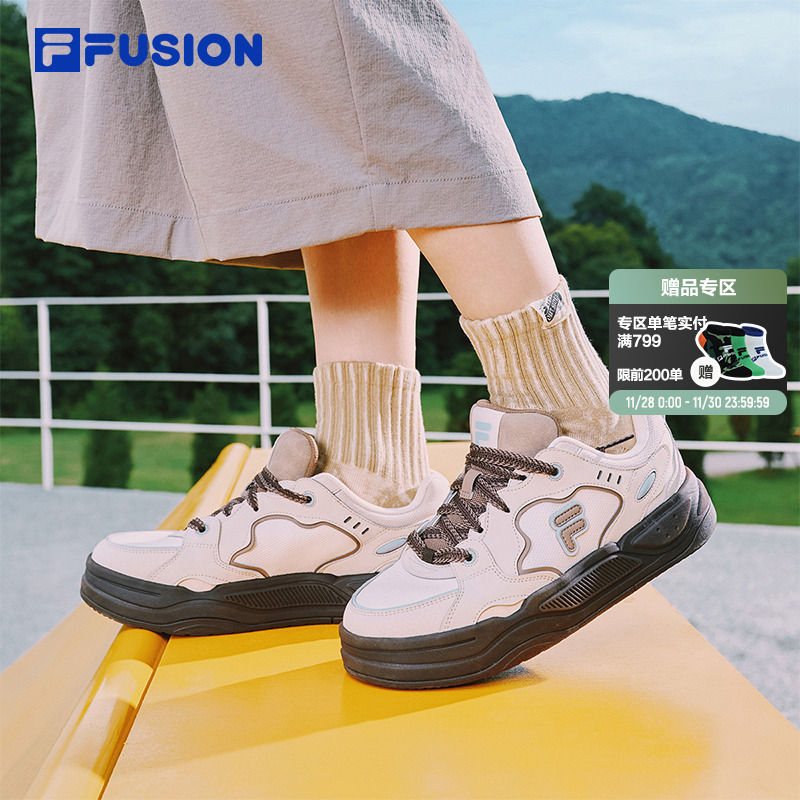 FILAFUSION情侣休闲轻便板鞋