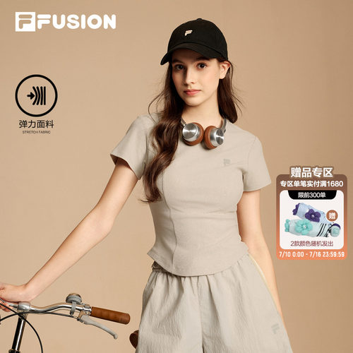 FILAFUSION斐乐女子紧身短袖T恤