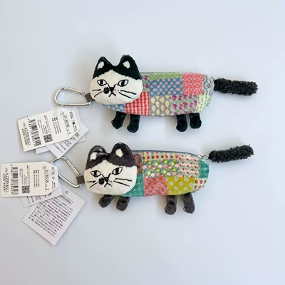 日本Kusuguru正品刺绣爬猫挂件卡通钥匙扣硬币包卡通玩偶401