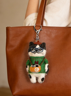 日本Kusuguru正品尼泊尔手工羊毛毡钥匙扣挂件猫咪法斗挂饰品406