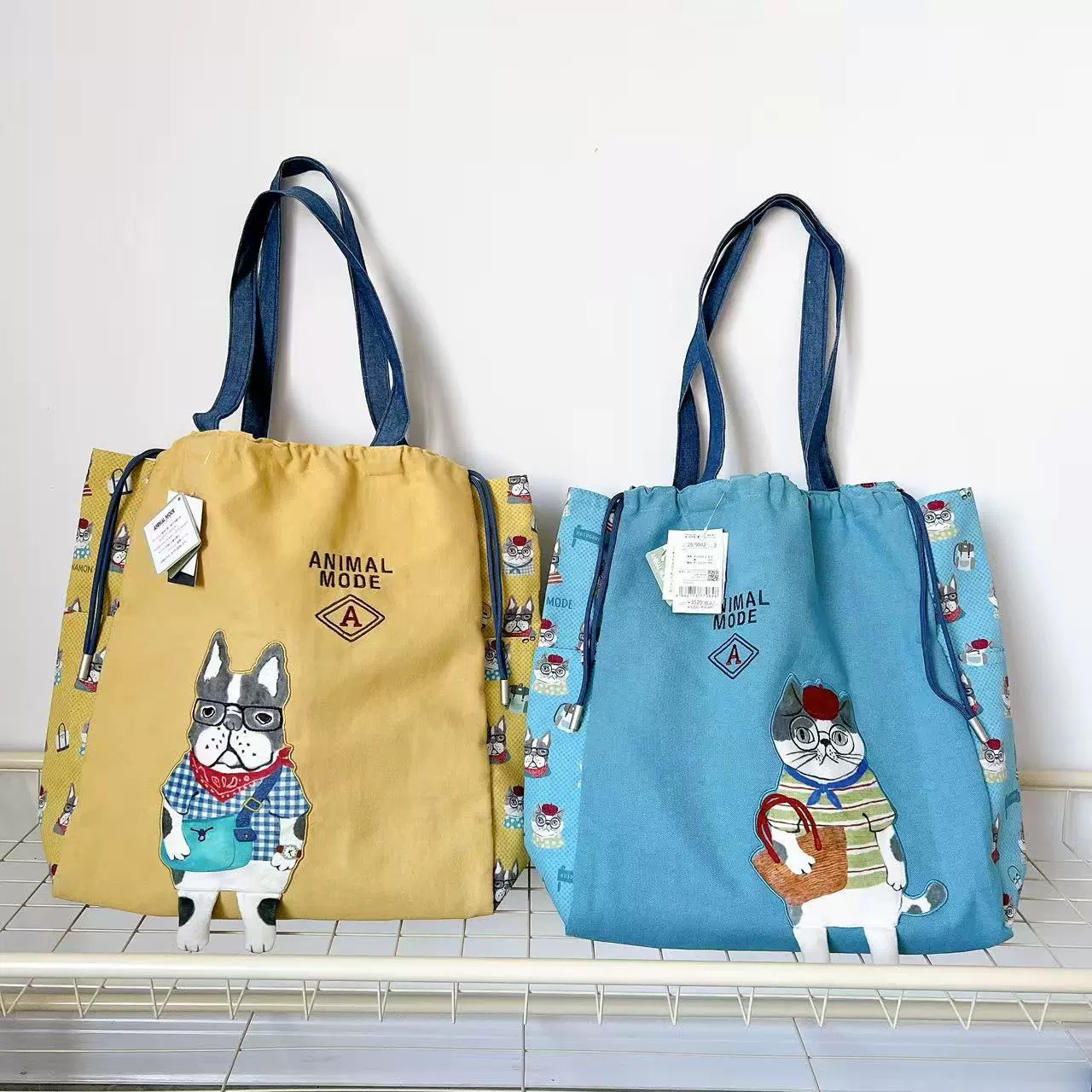 日本Kusuguru正品刺绣猫咪法斗单肩包手提包抽绳包逛街购物502