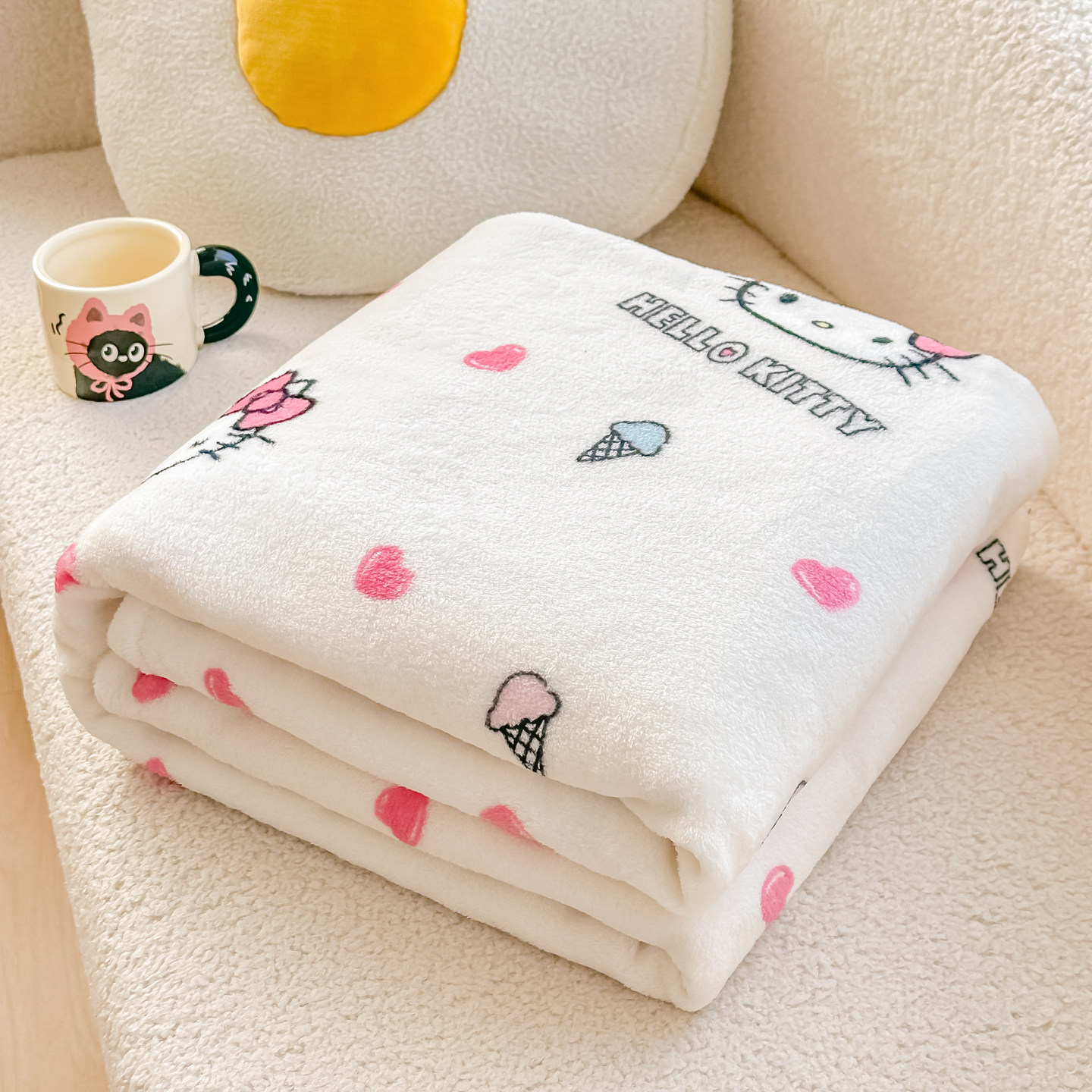 helloKitty卡通牛奶绒毛毯儿童午睡薄毯子办公室披肩盖毯空调毯女图片