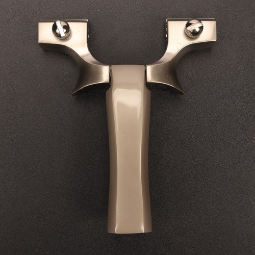 户外新款合金鸡王弹弓成年人专用实战竞技大威力射击高精准度扁皮