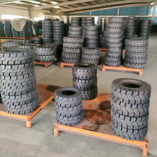 厂家供应 叉车实心轮胎设备 1000T 轮胎硫化机模具