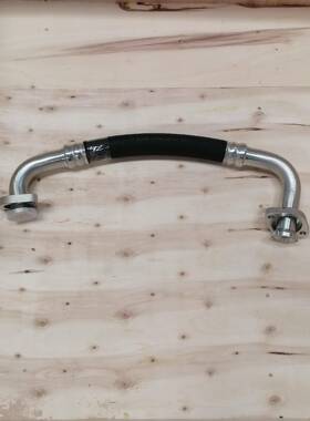 挖掘机PC200/220/240-8MO大臂后液压油管 主阀到液压油箱回油管