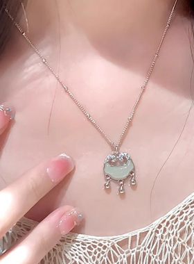 和田玉平安锁S999纯银项链女款