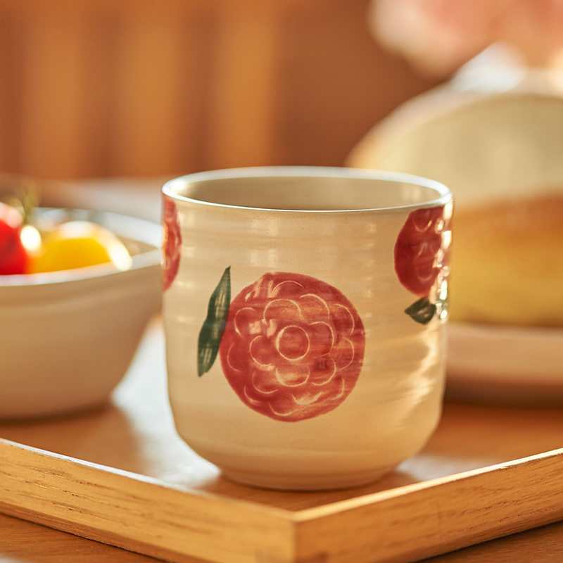 手绘山茶花设计感马克杯水杯