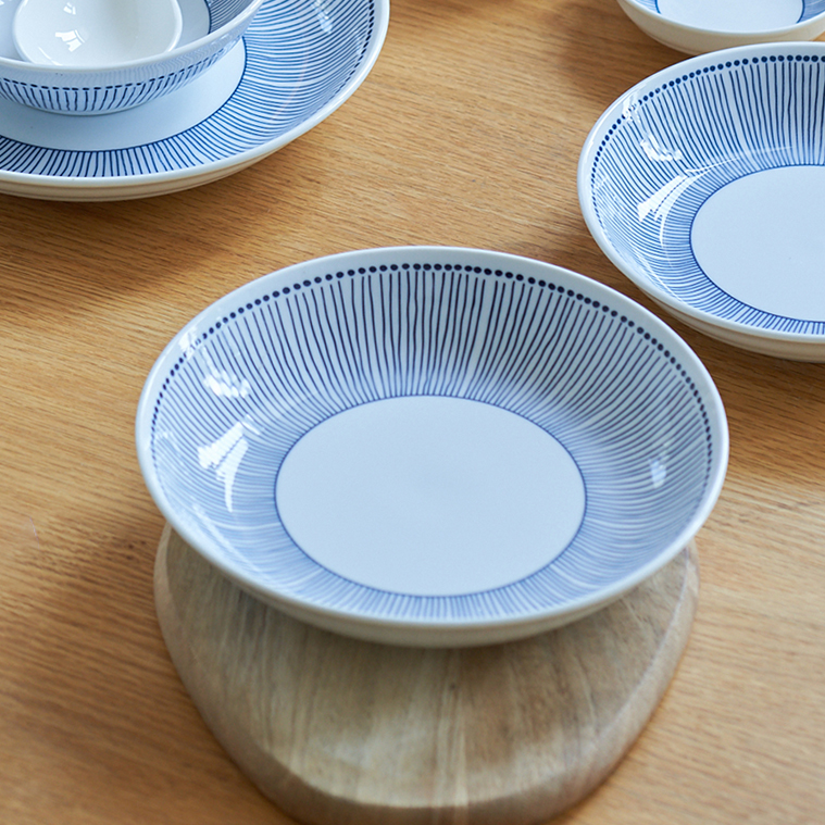 肆月日式碗盘高级陶瓷圆盘