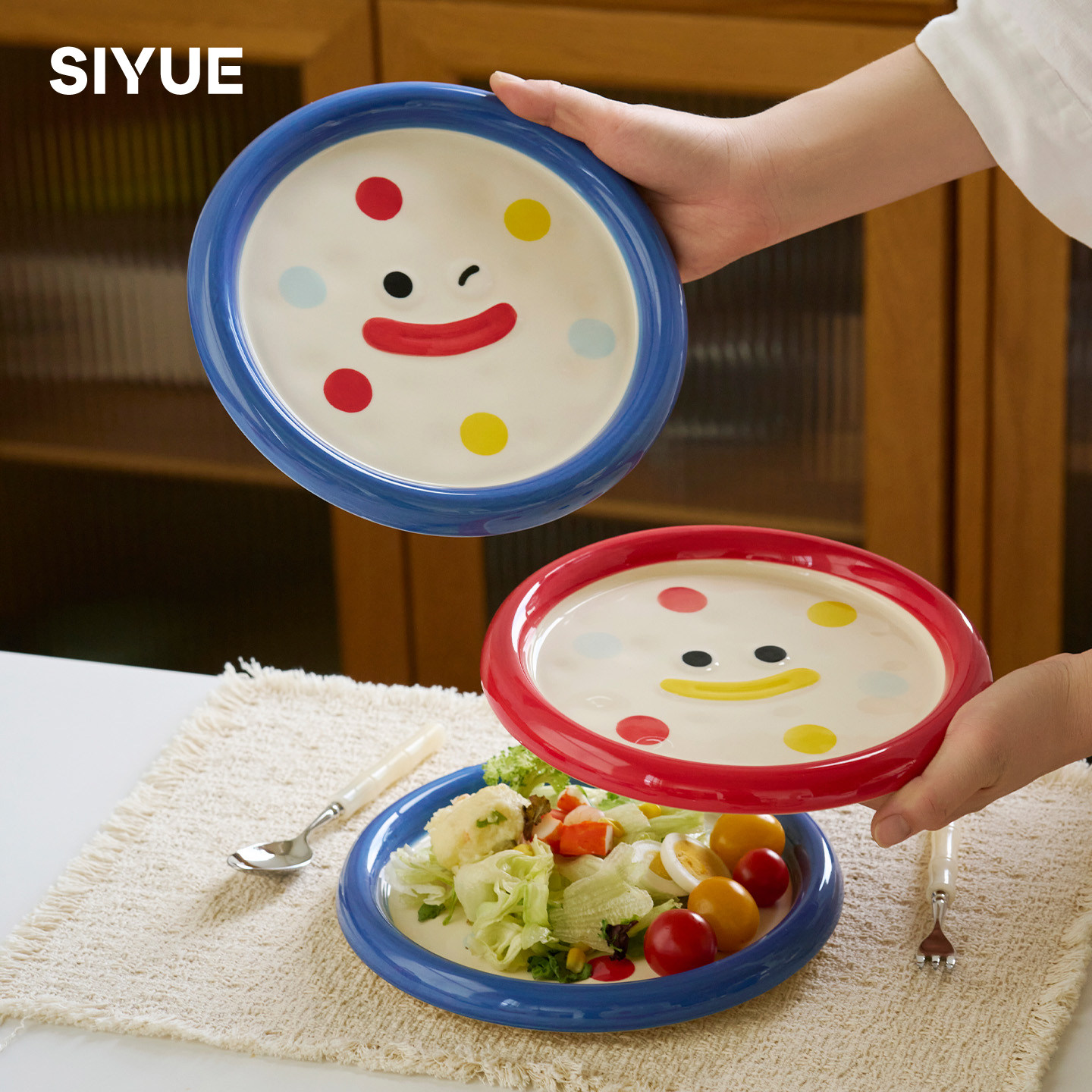 肆月  创意可爱餐具卡通吃饭盘子家用菜盘早餐盘陶瓷甜品盘釉下彩,餐饮具,盘,淘宝优惠券,粉丝福利购,淘宝优惠卷