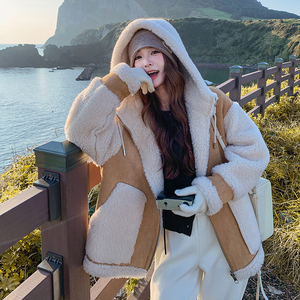韩系宽松甜美连帽麂皮绒羊羔毛短外套女冬新款小个子加厚皮毛一体图片