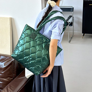 2025 Jacket Texture capacity Large Women Bag padded tton