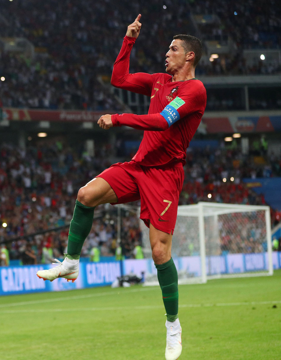 c罗 克里斯蒂亚诺·罗纳尔多  葡萄牙帅气球星照片图片写真