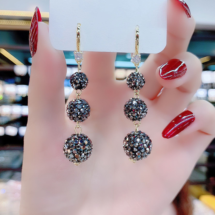 灰钻圆球耳环女韩国气质新款球球耳饰网红百搭简约长款耳坠防过敏