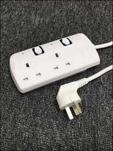 内地澳洲适用 港版英标转国标中规 英规转换插座排插拖板13A转10A