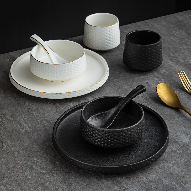 磨砂陶瓷金边餐具商用碗摆台