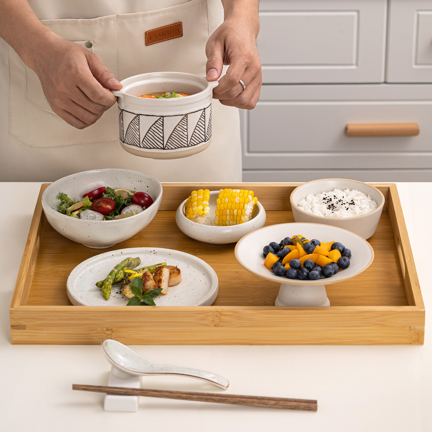 陶瓷月子餐具套组产妇一人食托盘餐盘套装精致高端月子专用餐具