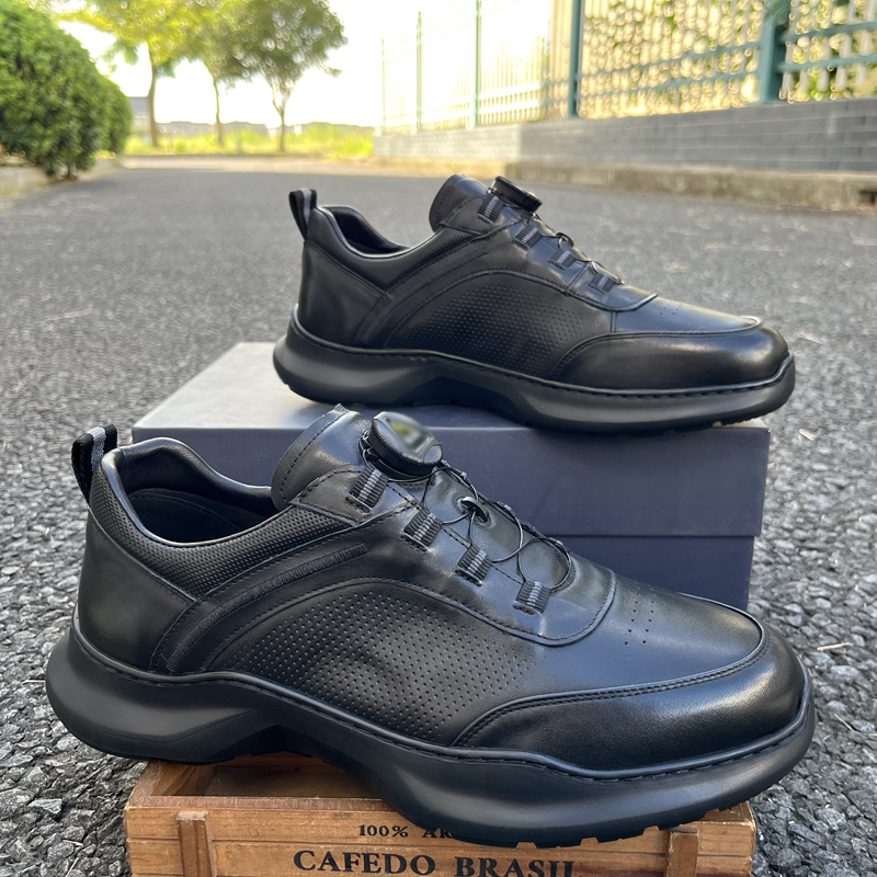 新款撤柜清仓男鞋头层牛皮户外日常休闲男士运动鞋旋转扣轻便跑鞋,流行男鞋,时尚休闲鞋,淘宝优惠券,粉丝福利购,淘宝优惠卷